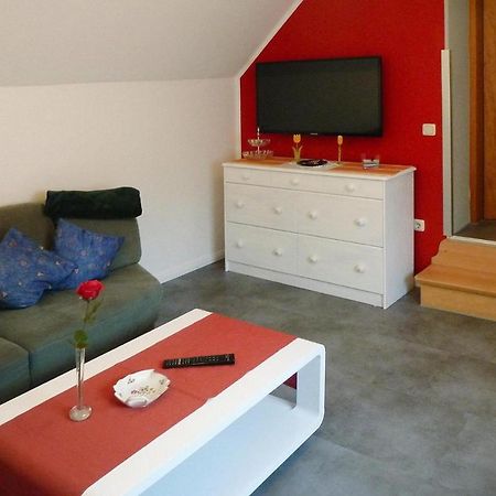 Holiday Apartment An Der Meisse, Bergen Bleckmar Екстер'єр фото