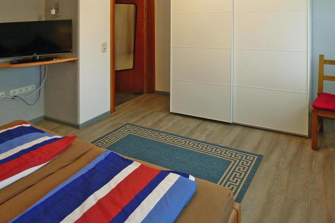 Holiday Apartment An Der Meisse, Bergen Bleckmar Екстер'єр фото