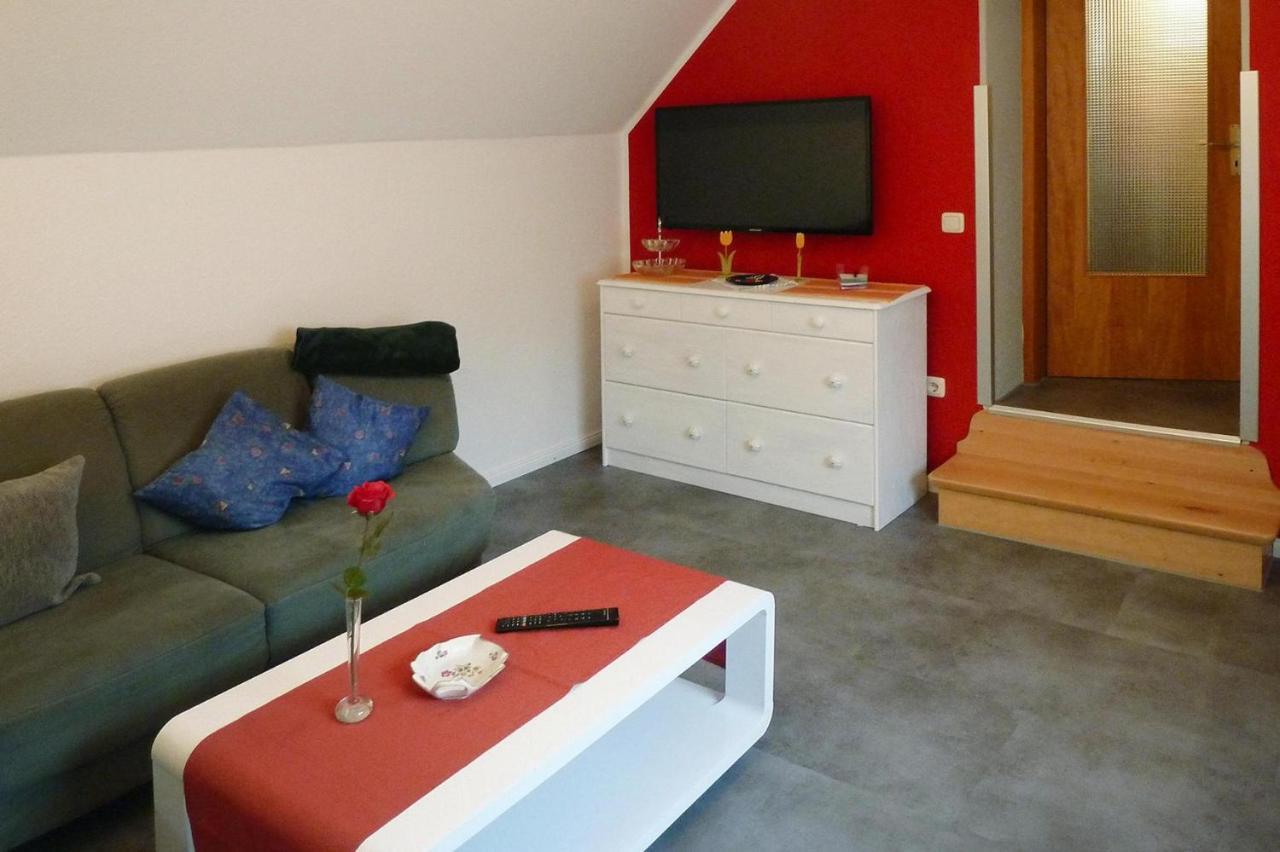 Holiday Apartment An Der Meisse, Bergen Bleckmar Екстер'єр фото